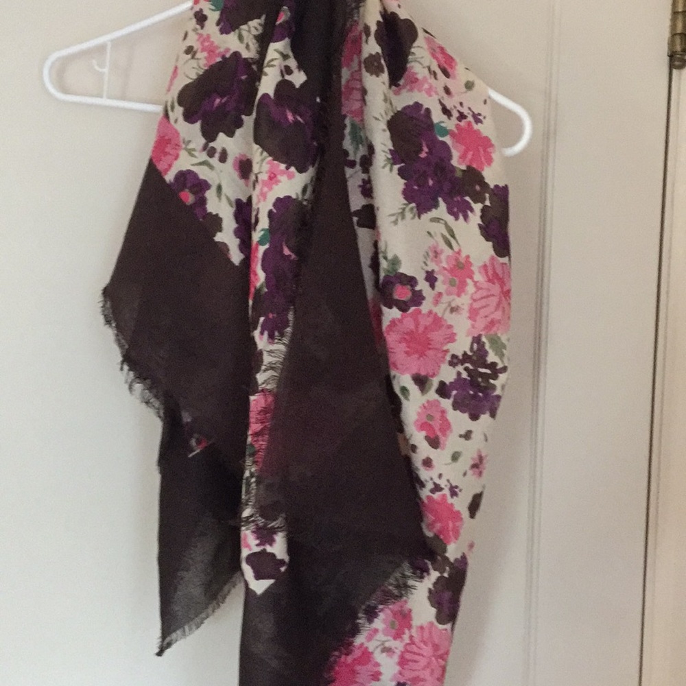 Scarf